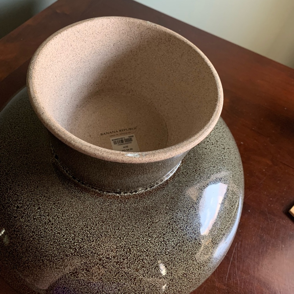 Oversized Banana Republic Stoneware Pedestal Fruit Bowl - Picture 9 of 11